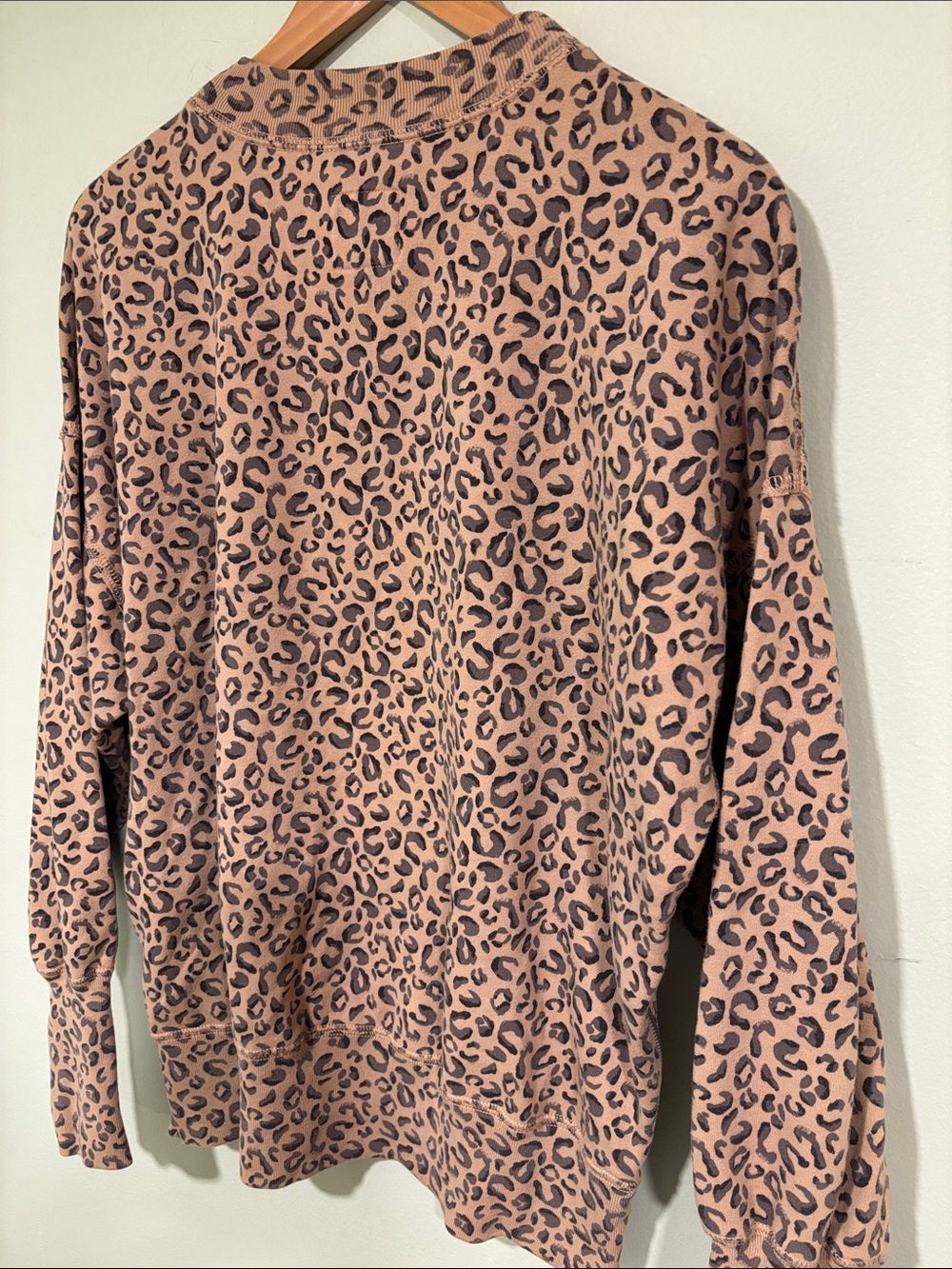 Abercrombie & Fitch Soft A & F Collection Leopard-Print Crewneck Sweatshirt - Picture 6 of 6
